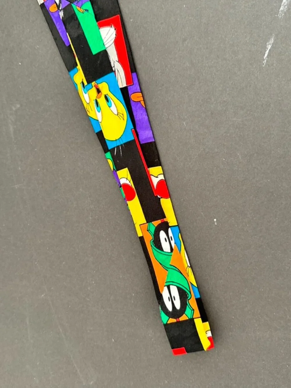 Looney Tunes Characters Colorblock Vintage Mens Tie